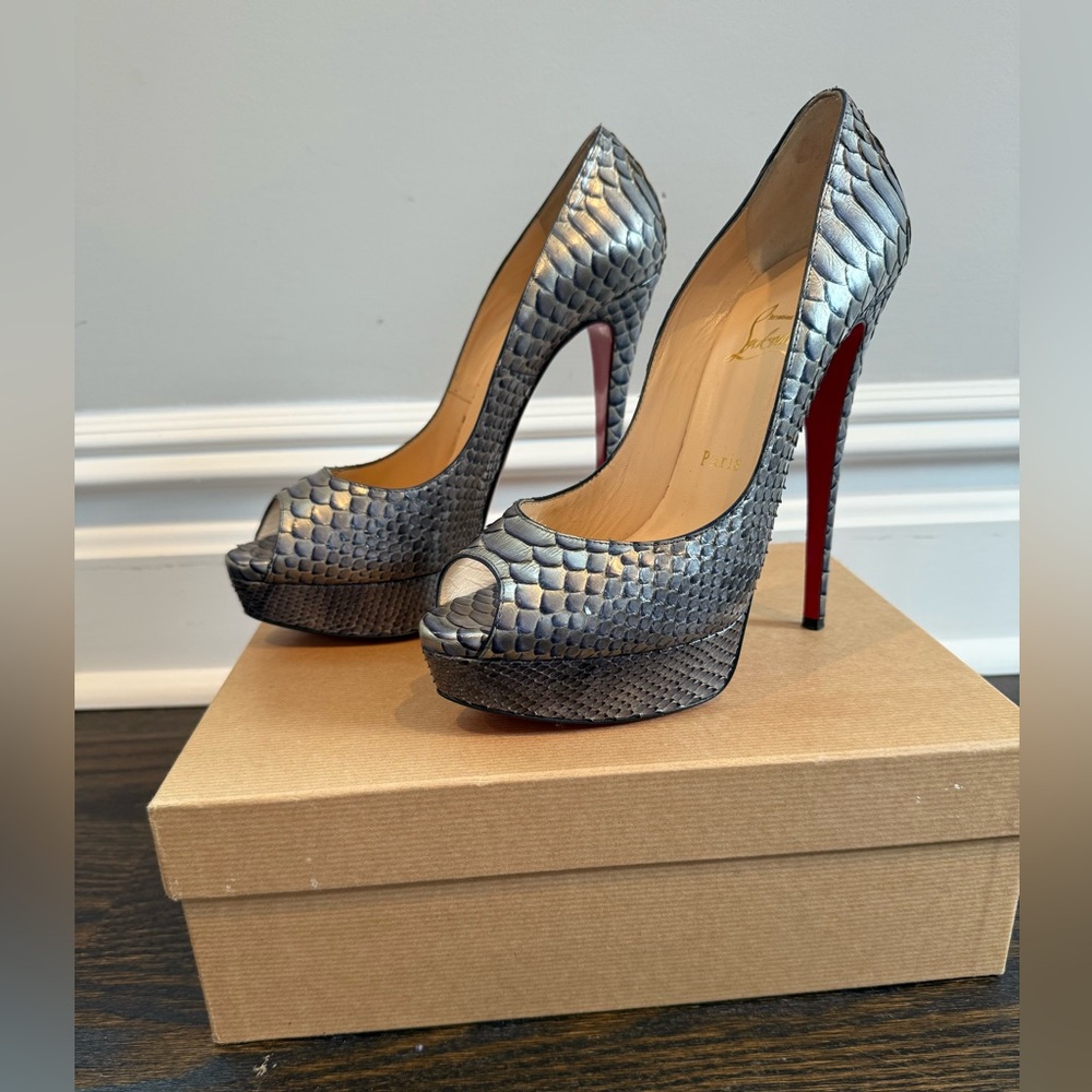 Christian Louboutin Python 150mm Lady Peeps